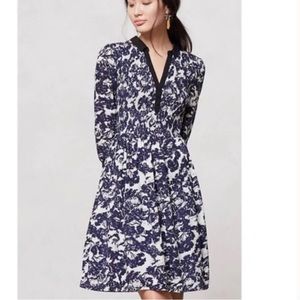 Esme & Esyllte Anthropologie Dress Size 2 Color: Blue/White